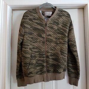 Zara   Camouflage Jacket Size L